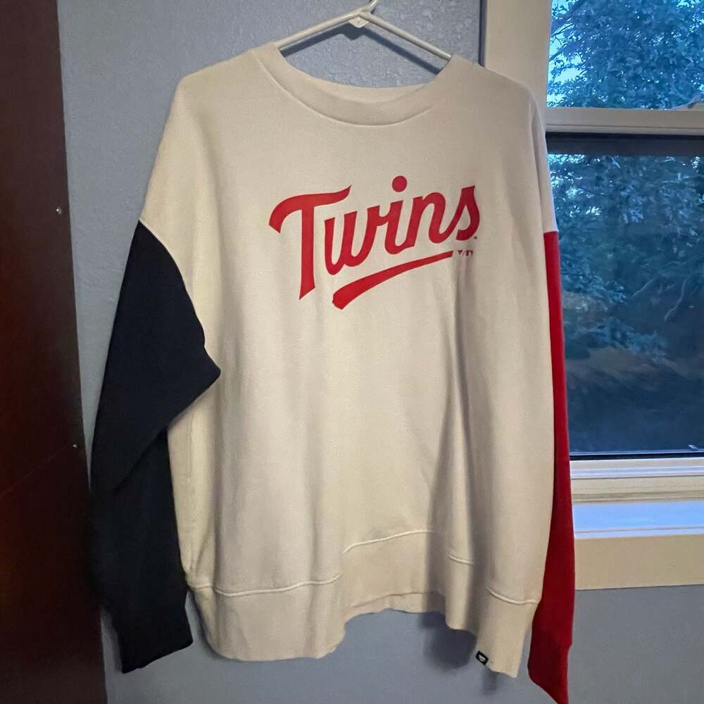 Fanatics Minnesota Twins Colorblock Pullover Sweatshirt White Navy Red Women's 2